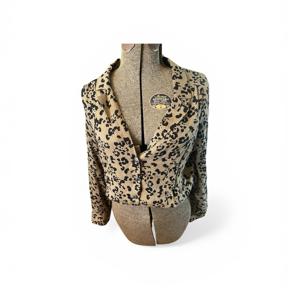Saltwater LUXE Olive Green Black Animal Print Blouse Top Size M workwear